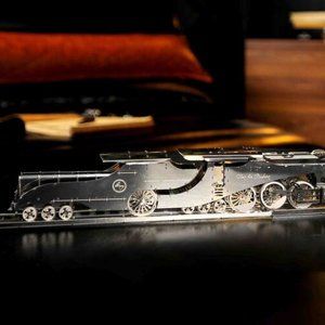 Time for Machine Dazzling Steamliner Steel Model